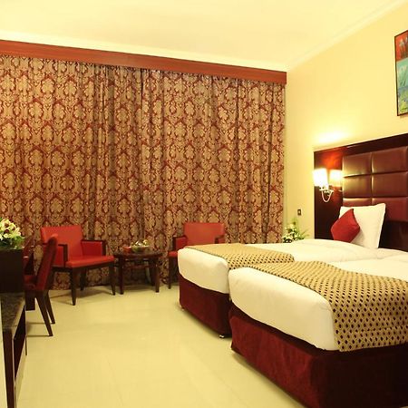 Ramee Rose Hotel apartamentos Abu Dabi Exterior foto