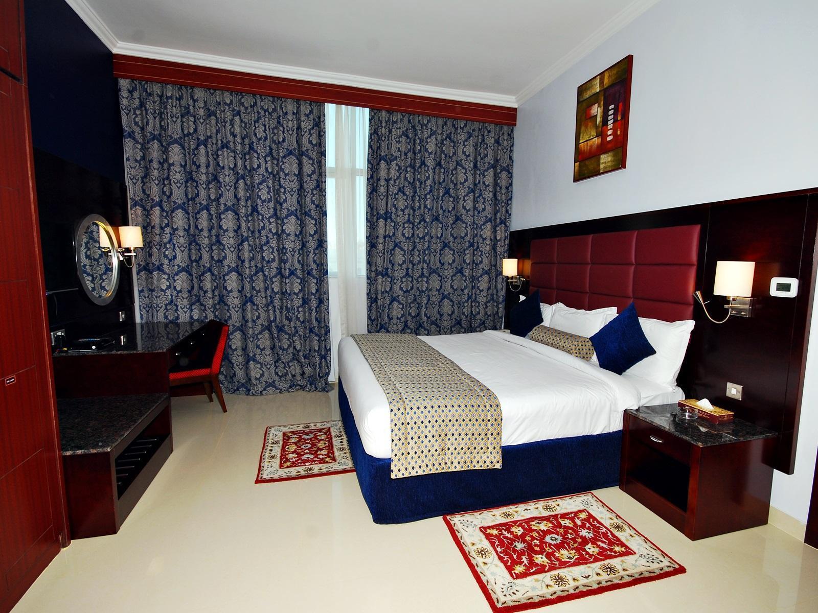 Ramee Rose Hotel apartamentos Abu Dabi Exterior foto